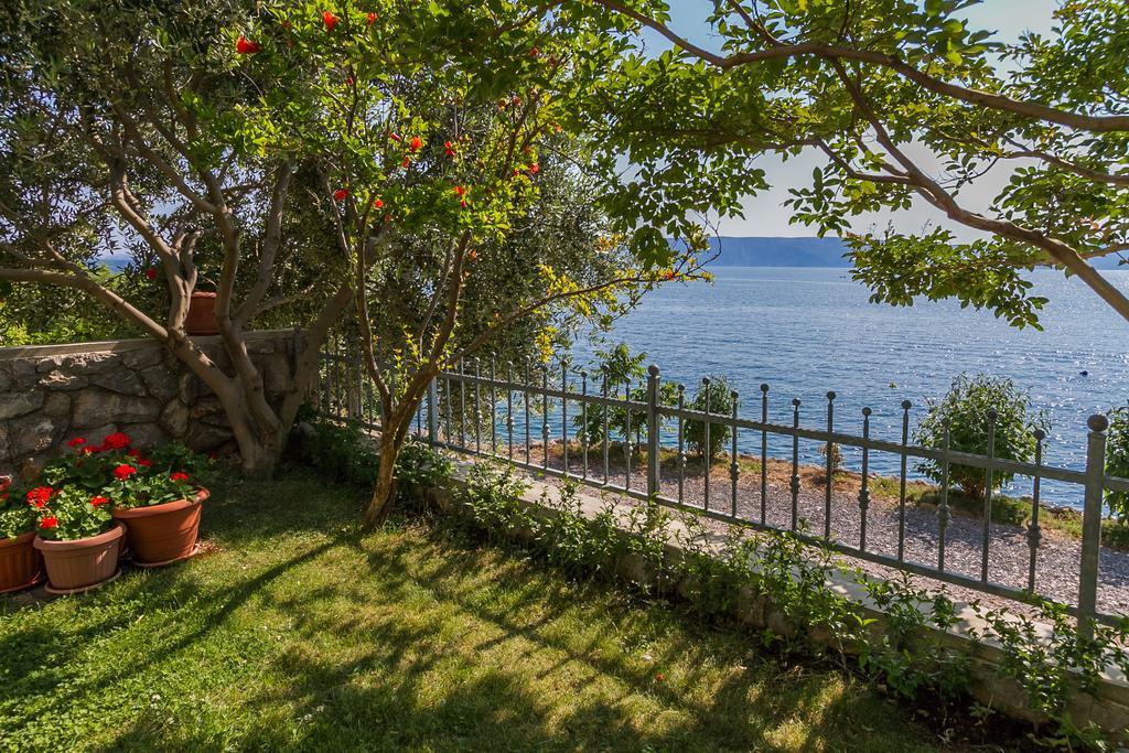 Apartments Vukelic Кленовица Экстерьер фото